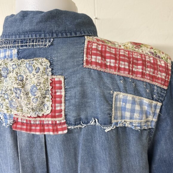 Boho Denim Patchwork Shirt Womens L Distressed Blue Applique Long Sleeve Western - Picture 4 of 10